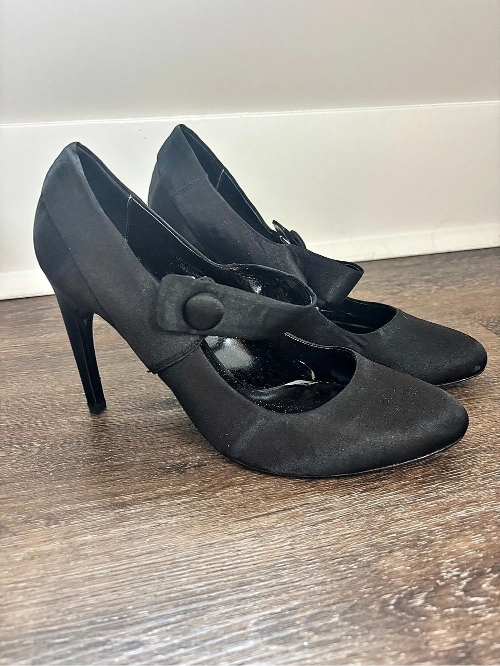 Colin Stuart Black Mary Jane High Heels